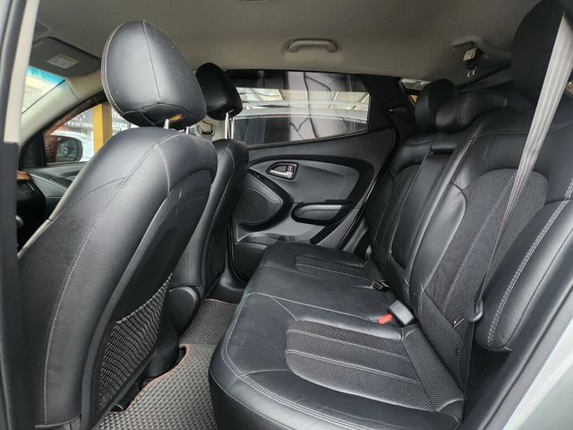 HYUNDAI現代 IX35  第2張相片