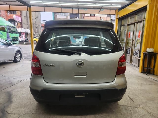 NISSAN日產 LIVINA  第3張相片