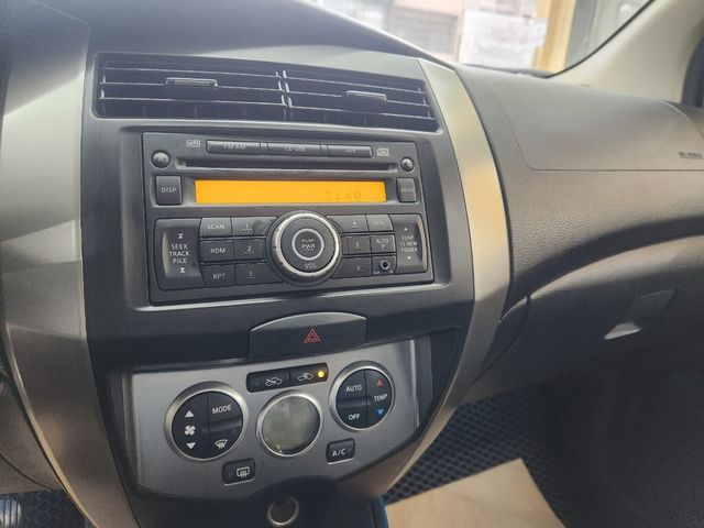 NISSAN日產 LIVINA  第17張相片