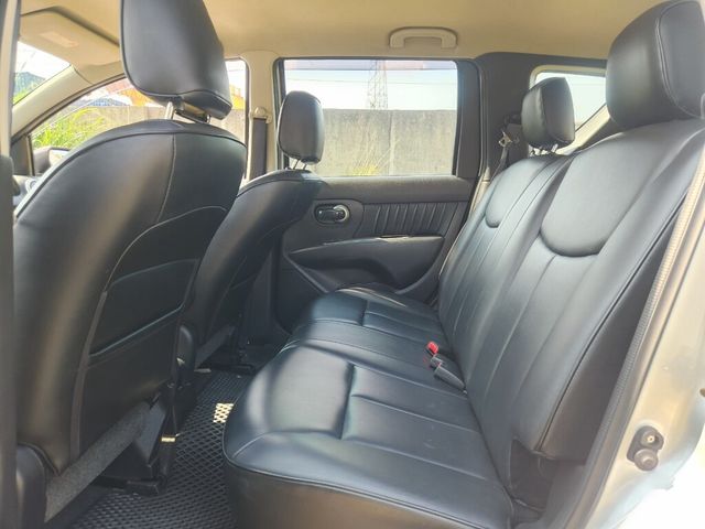 NISSAN日產 LIVINA  第10張相片