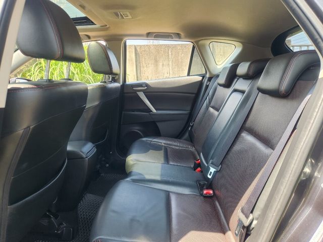 MAZDA馬自達 MAZDA 3  第10張相片