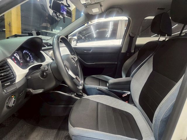 SKODA司科達 FABIA  第4張相片