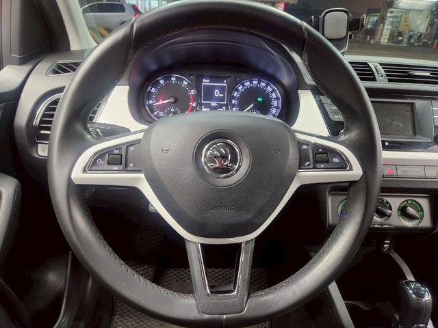 SKODA司科達 FABIA  第6張相片