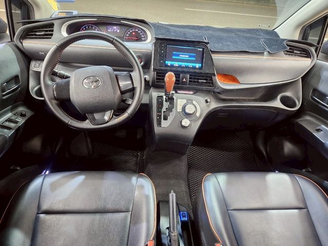 TOYOTA豐田 SIENTA  第3張相片