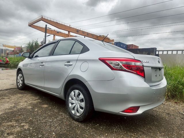 TOYOTA豐田 VIOS  第4張相片