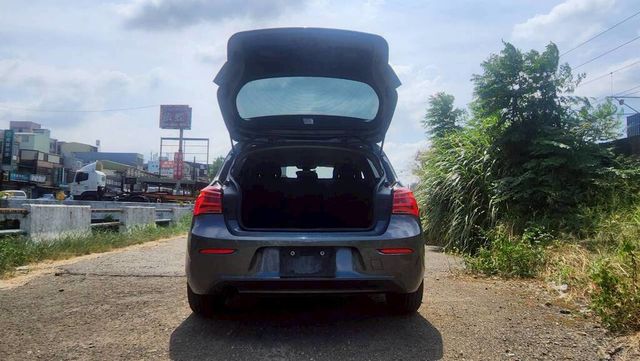 BMW寶馬 118I  第6張相片