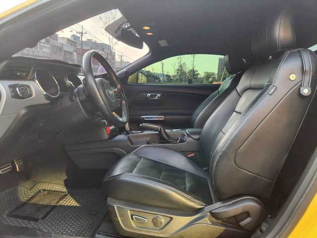 FORD福特 MUSTANG  第13張相片