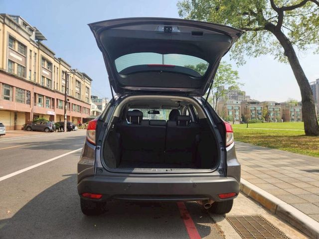 HONDA本田 HR-V  第5張相片
