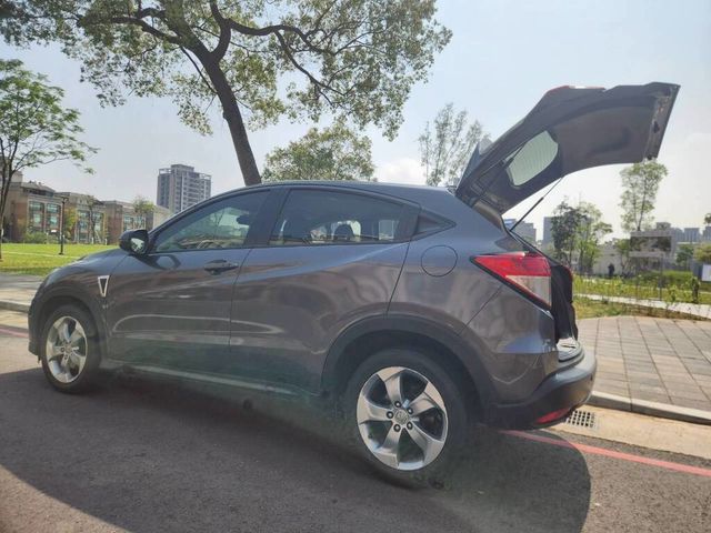 HONDA本田 HR-V  第6張相片