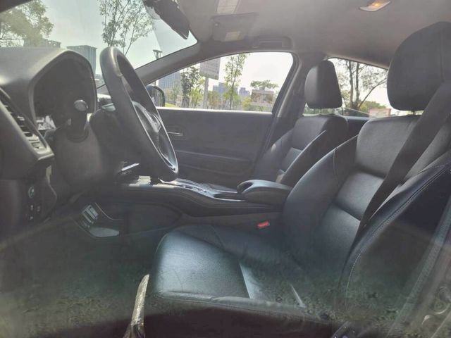 HONDA本田 HR-V  第8張相片