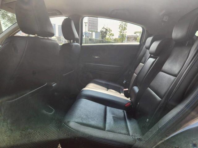 HONDA本田 HR-V  第9張相片