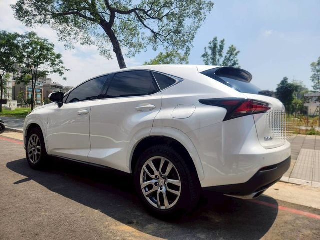 LEXUS凌志 NX200T  第4張相片