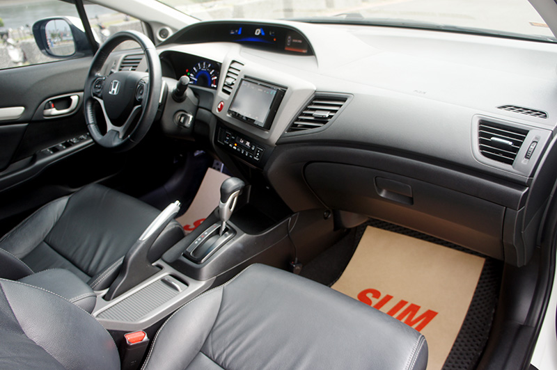 市場稀有 Civic 2.0S 天窗 換檔快撥 6安全氣囊 155hp馬力  第8張相片