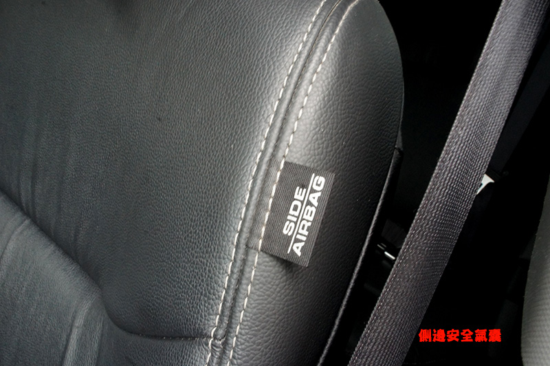 市場稀有 Civic 2.0S 天窗 換檔快撥 6安全氣囊 155hp馬力  第15張相片