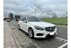 w212 AMG 全景天窗 Ｈ/Ｋ音響 電熱椅 腳踢電動尾門 自動轉向頭燈  第2張縮圖