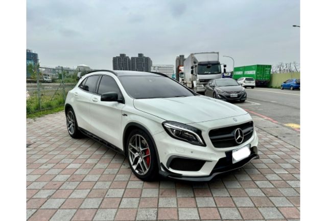 GLA45 AMG ED1 夜色套件 蝴蝶椅 360匹馬力 實車實價  第3張相片