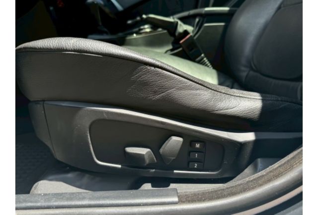 E60 523i 六缸自然進氣 ikey 天窗 電調記憶椅  第13張相片