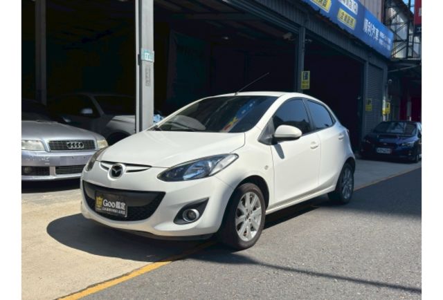 2014 僅跑六萬 優質代步車    順利汽車～實車實價  第1張相片