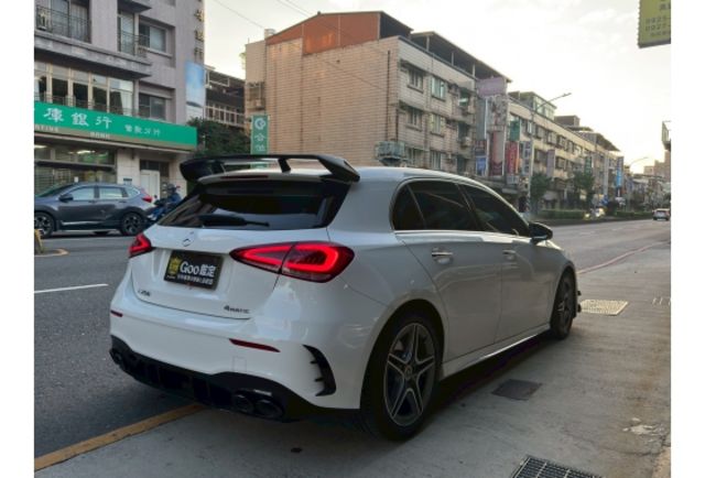 2018/19 大改款 雙螢幕 A250 4matic 順利汽車～實車實價～  第4張相片