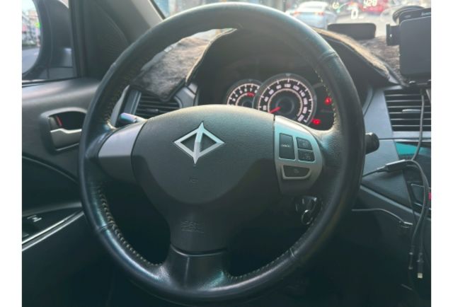 2019 Zinger 旗艦版  順利汽車～實車實價  第6張相片