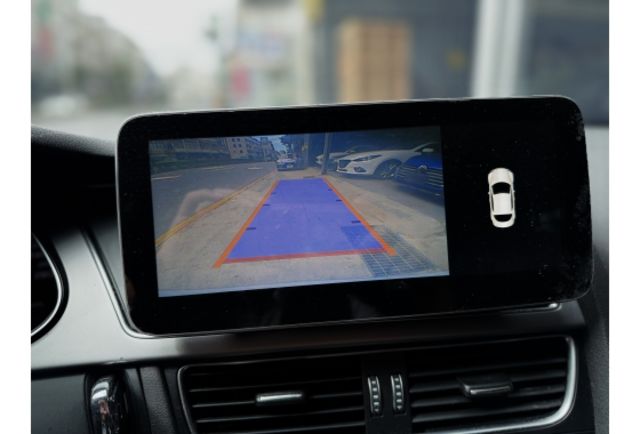 2014 Audi A4 Sedan 35 TFSI 白色  第11張相片