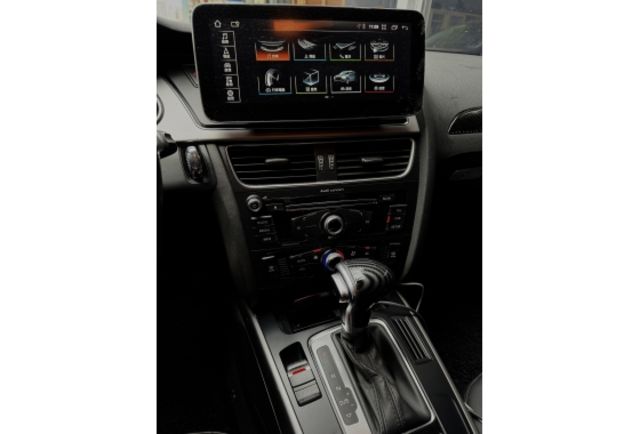 2014 Audi A4 Sedan 35 TFSI 白色  第12張相片