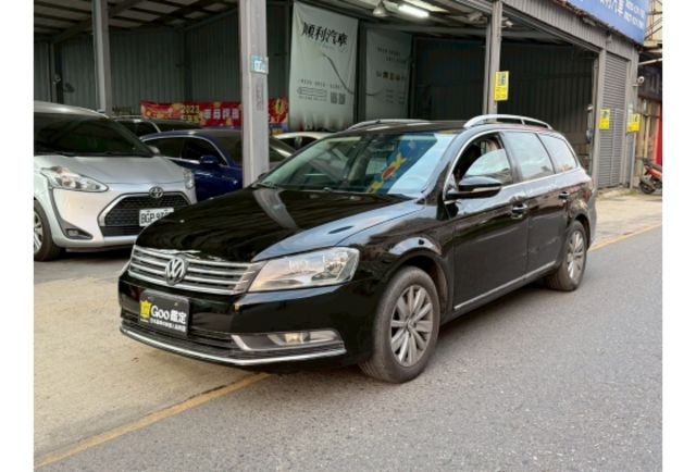 2012 Volkswagen Passat Variant 1.8 TSI  第2張相片
