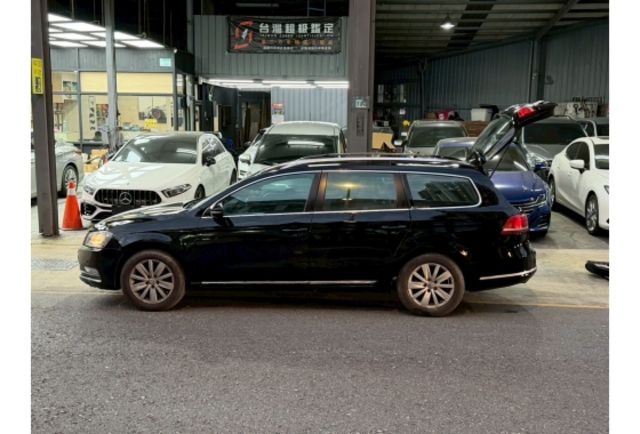 2012 Volkswagen Passat Variant 1.8 TSI  第3張相片
