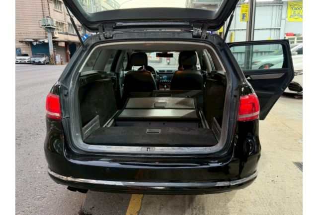 2012 Volkswagen Passat Variant 1.8 TSI  第5張相片