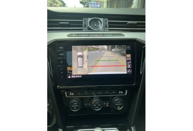 順利汽車～2019 Passat Variant 330TSI R-LINE  第10張相片