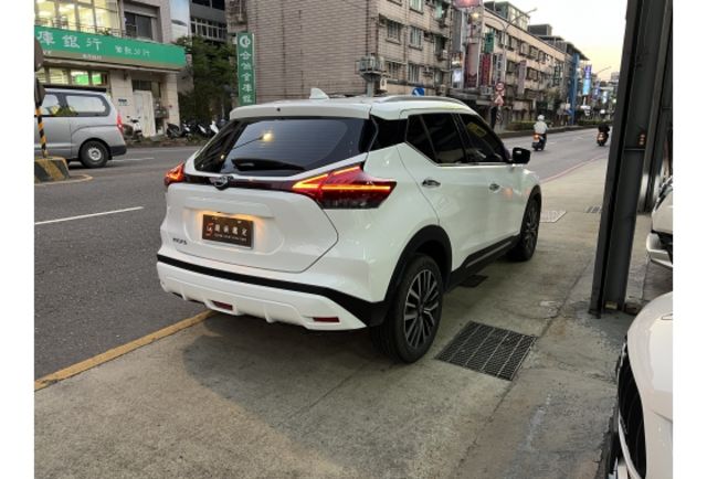 順利汽車～ 2025 KICKS旗艦版 360環景 盲點 全速域跟車  第3張相片