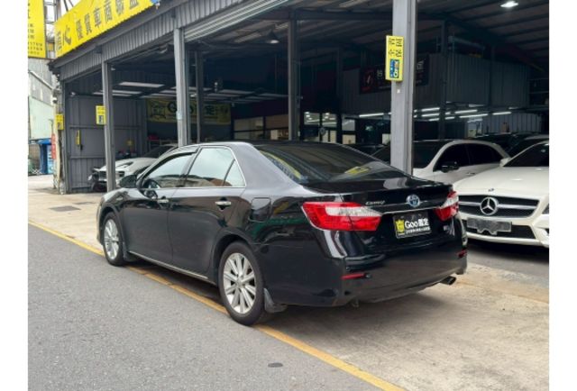 順利汽車～2013 Camry Hybrid-V 大電池剛整理  第2張相片