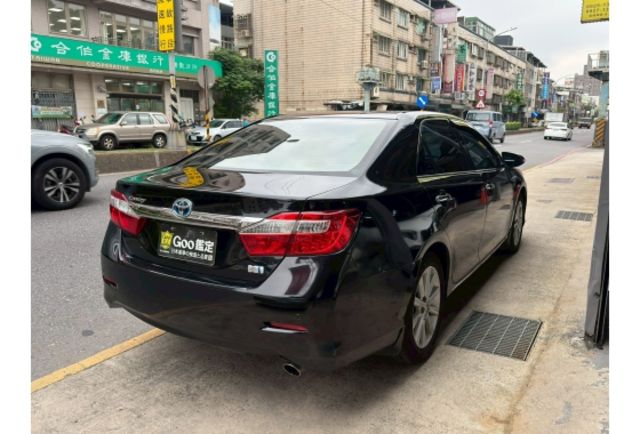 順利汽車～2013 Camry Hybrid-V 大電池剛整理  第4張相片