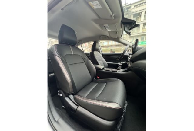 順利汽車～全新車 櫻花極綻版 通風椅專屬外觀套件bose音響  第7張相片