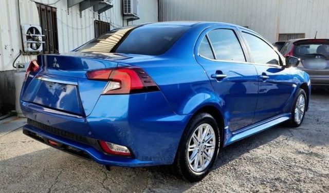 MITSUBISHI三菱 LANCER  第2張相片