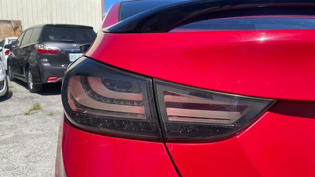 HYUNDAI現代 ELANTRA  第8張相片