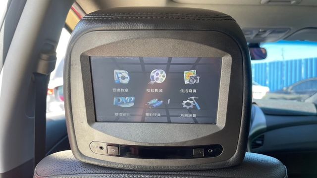 HYUNDAI現代 ELANTRA  第9張相片