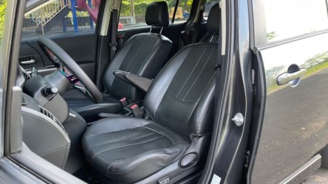 MAZDA馬自達 MAZDA 5  第8張相片