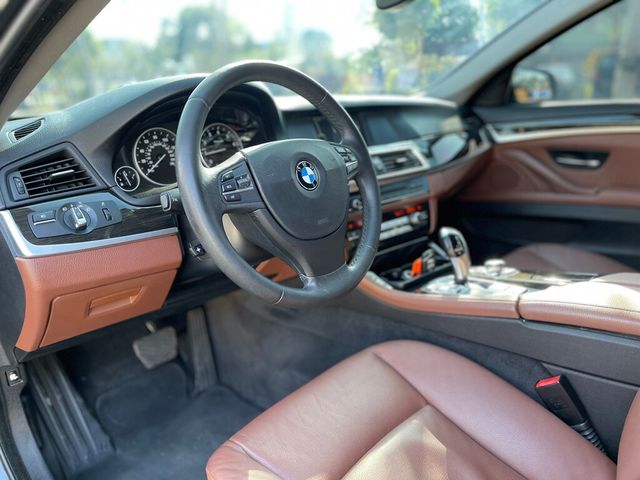 BMW寶馬 528I  第15張相片