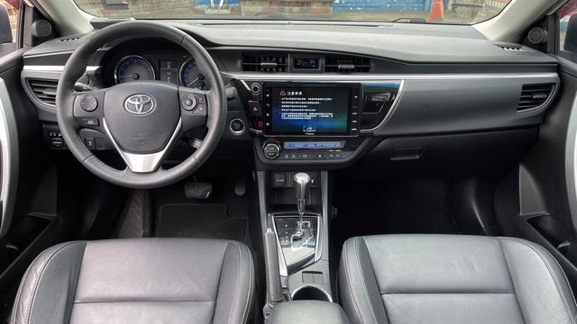 TOYOTA豐田 ALTIS  第5張相片