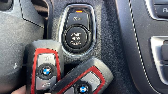 BMW寶馬 318D SEDAN  第11張相片
