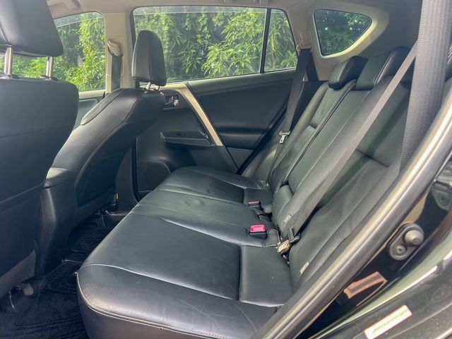 TOYOTA豐田 RAV4  第7張相片