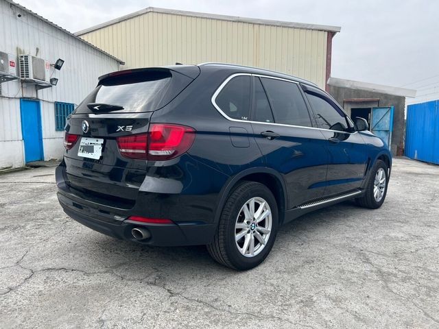 BMW寶馬 X5 XDRIVE25D  第2張相片