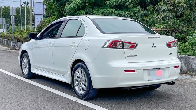 MITSUBISHI三菱 LANCER IO  第4張相片