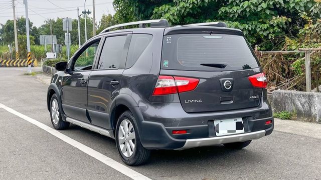 NISSAN日產 LIVINA  第4張相片