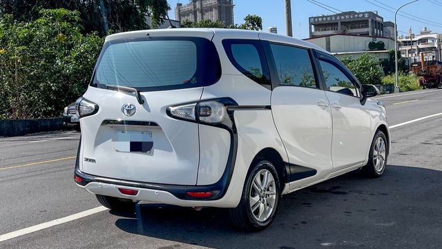 TOYOTA豐田 SIENTA  第2張相片