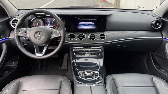 M-BENZ賓士 E200  第5張相片