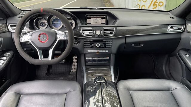 M-BENZ賓士 E350  第5張相片