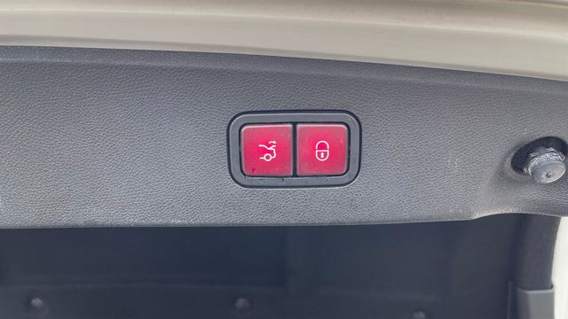 M-BENZ賓士 E350  第10張相片