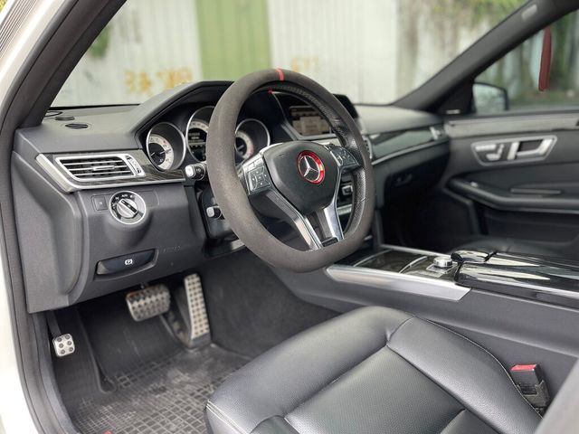 M-BENZ賓士 E350  第19張相片